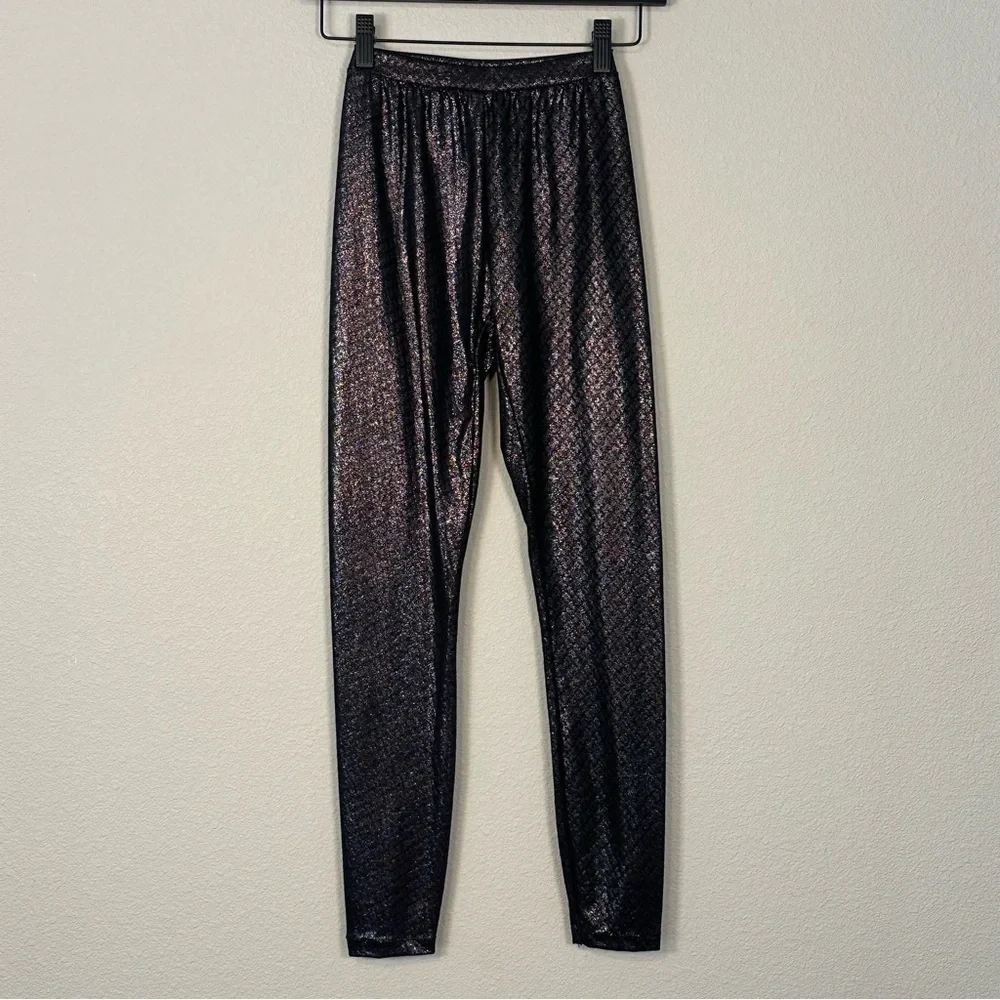 New! Skims Signature Logo Foil Print Mesh Leggings in Onyx Black - XXS
